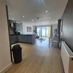 Elegant Flat In - Sleeps 8 - Garden